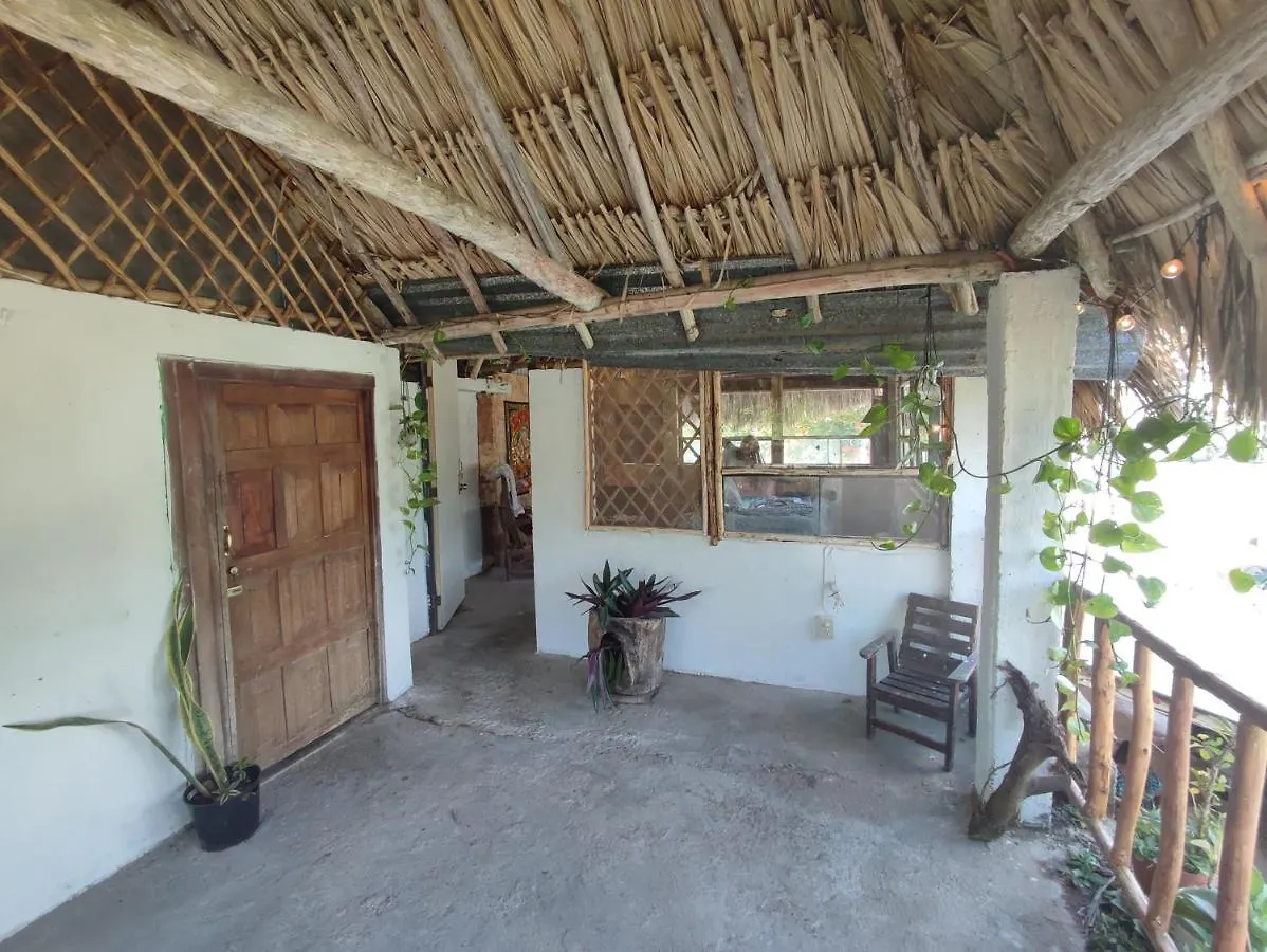 13 Lunas Bacalar Mexico